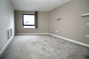 Bedroom- click for photo gallery